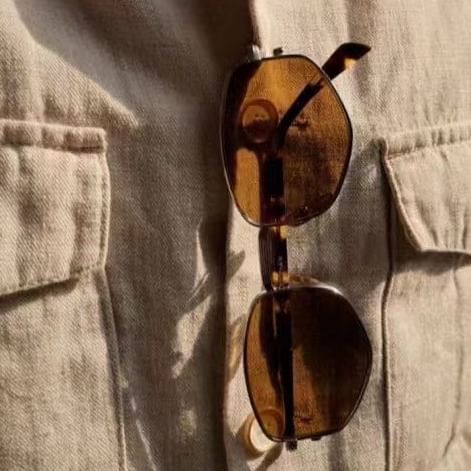 Sample Geometric Metal Frame Sunglasses