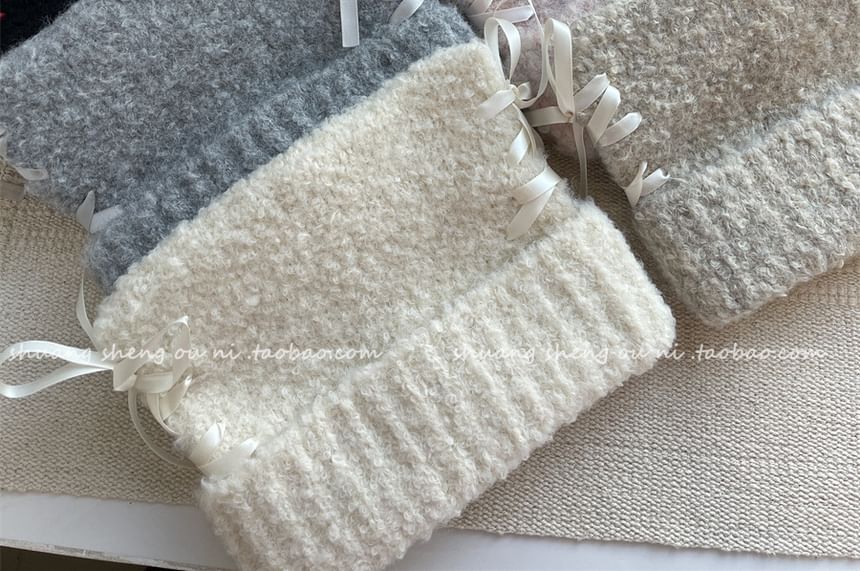 Beanie Knit Lace Up