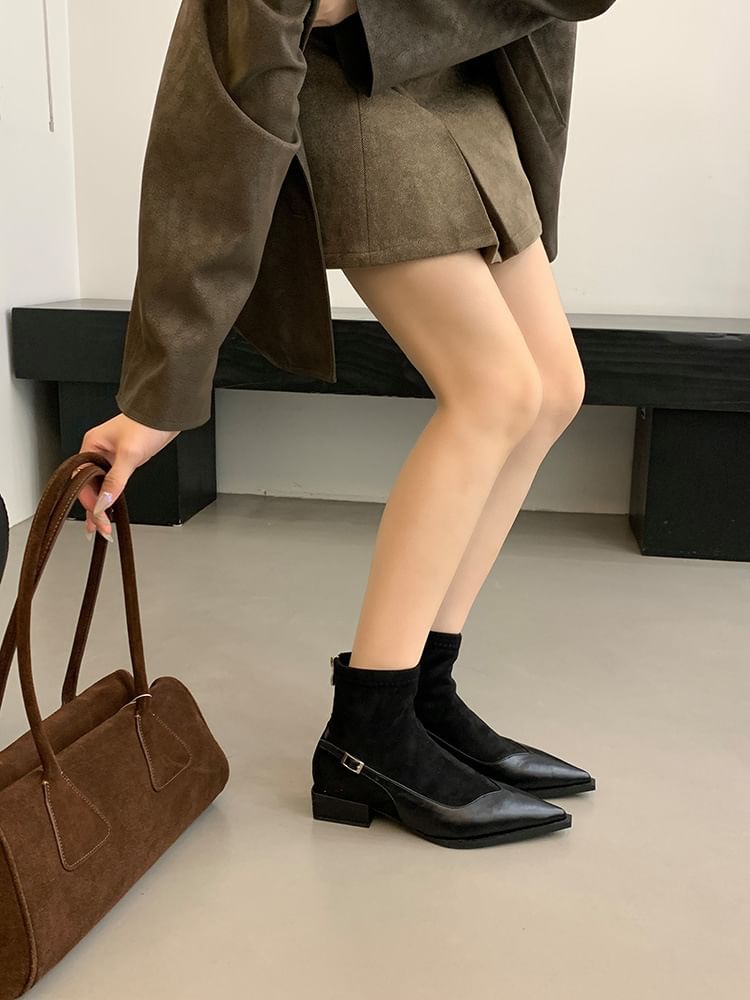 Sample Low Heel Pointed Toe Short Boots