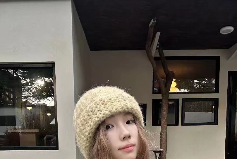 Beanie Knit Cable Plain