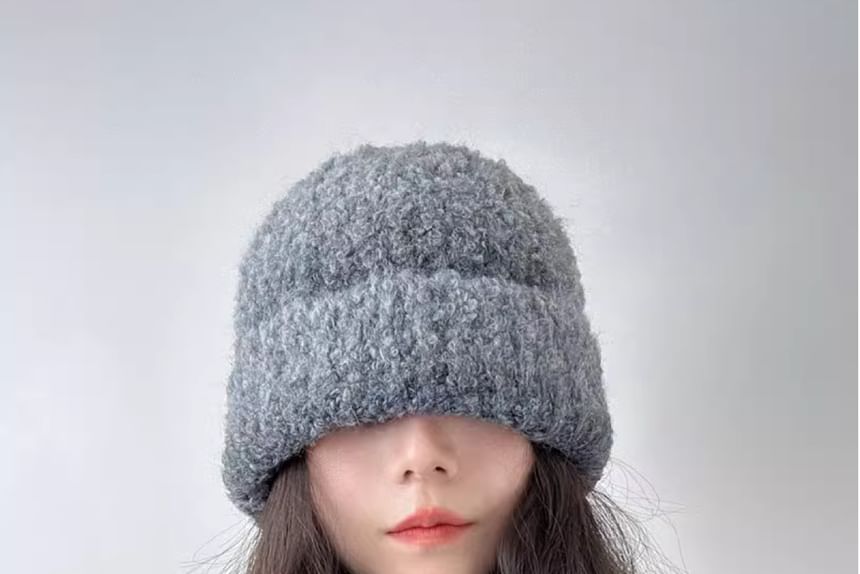 Großhandelsbeispiel Beanie mit Farbverlauf und Bündchen
