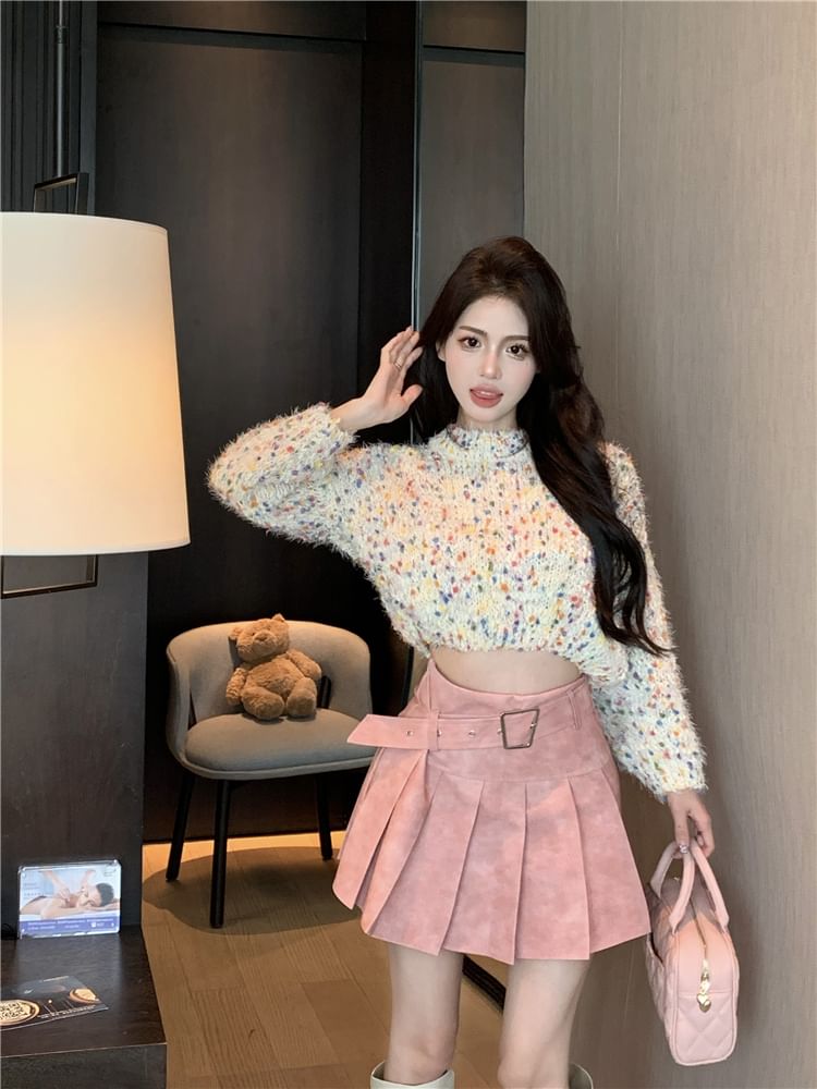 Sweater Mock Neck Mini Rise Dotted / Cropped Pleated High Washed