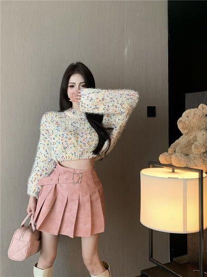 Sweater Mock Neck Mini Rise Dotted / Cropped Pleated High Washed