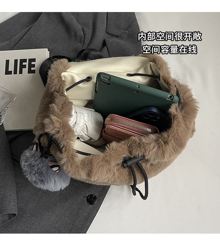 Fluffy Flap Backpack / Bag Charm / Set