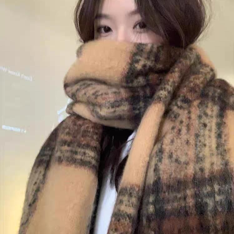 Scarf Fringe Plaid