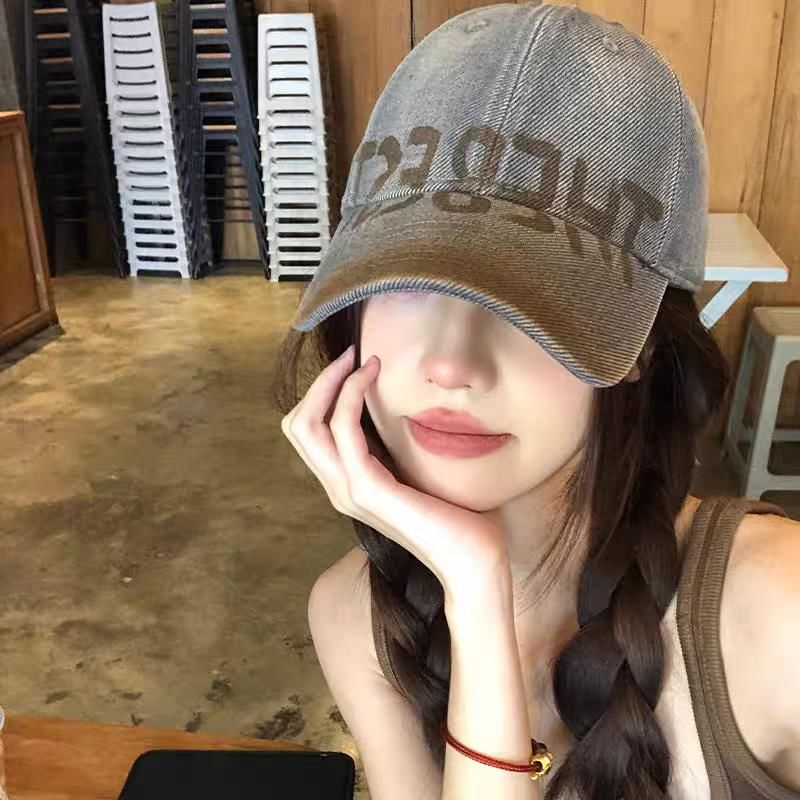 Cap Print / Washed Plain Baseball Lettering