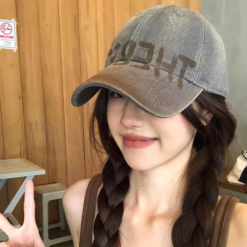 Cap Print / Washed Plain Baseball Lettering