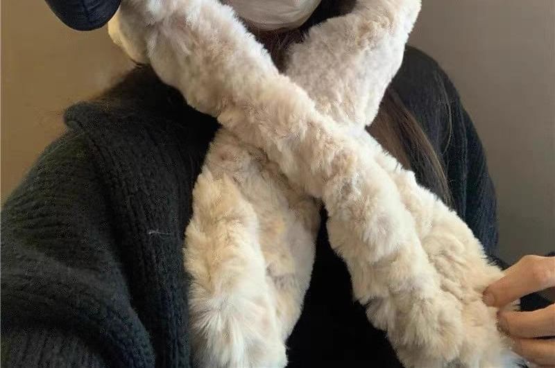 Hooded Ribbed Fluffy Ear Scarf Bear / Beanie