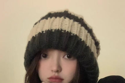 / Plain Striped Ribbed Beanie