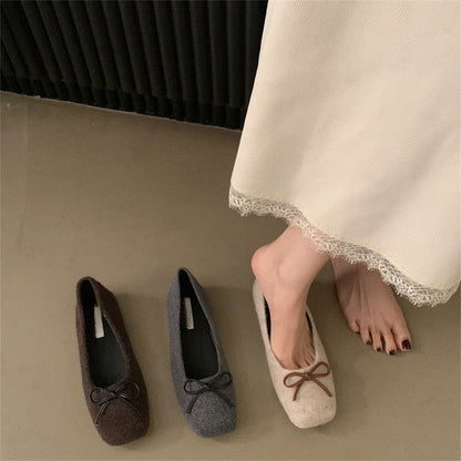 Sample Square Toe Bow Accent Flats