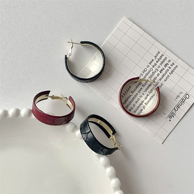 Textured Hoop Earring