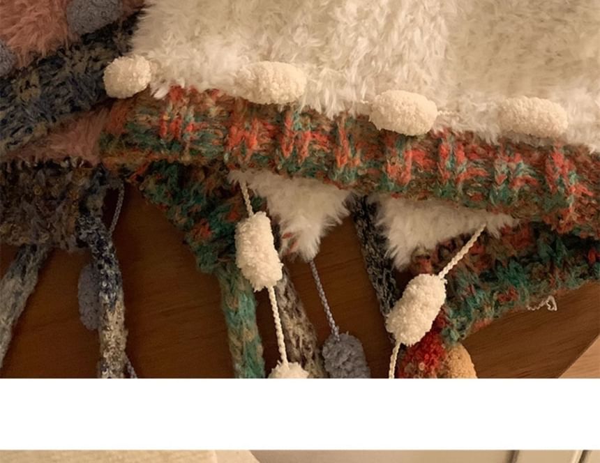 Ear Knit Panel Fluffy Bear Hat