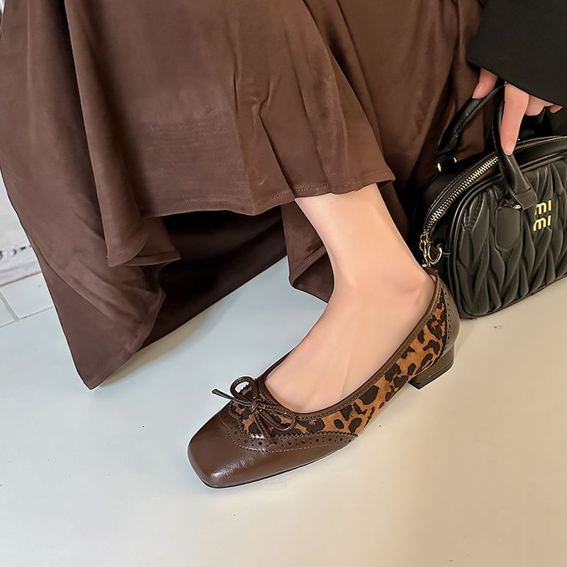 Faux Accent Heel Print Pumps Panel Leopard Brogue Low Bow Leather
