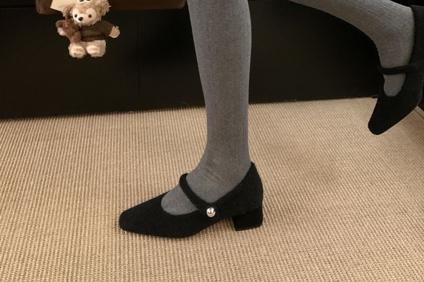 Sample Square Toe Block Heel Mary Jane Pumps