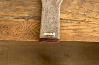 Gloves Applique Knit Trim Contrast