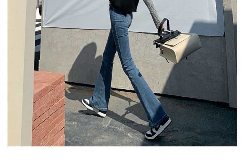 Flared High Waist Jeans