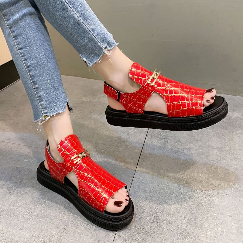 Sandals Croc Grain Buckled