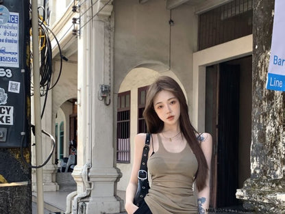 Sample Sleeveless U-Neck Asymmetrical Plain Top