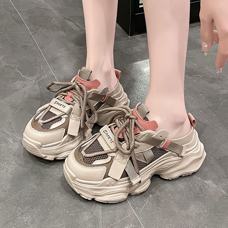 Sneakers Platform Lace-Up Lettering