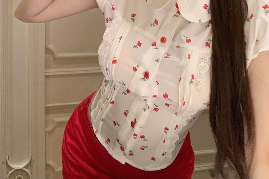 Wholesale Sample Puff-Sleeve Floral Shirt / Mid Rise Plain Mini Pencil Skirt