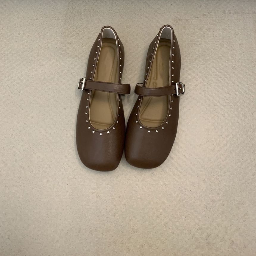Studded Plain Mary Jane Shoes