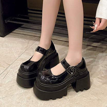 Großhandelsmuster Mary Leder Lack Plain Jane Plateauschuhe