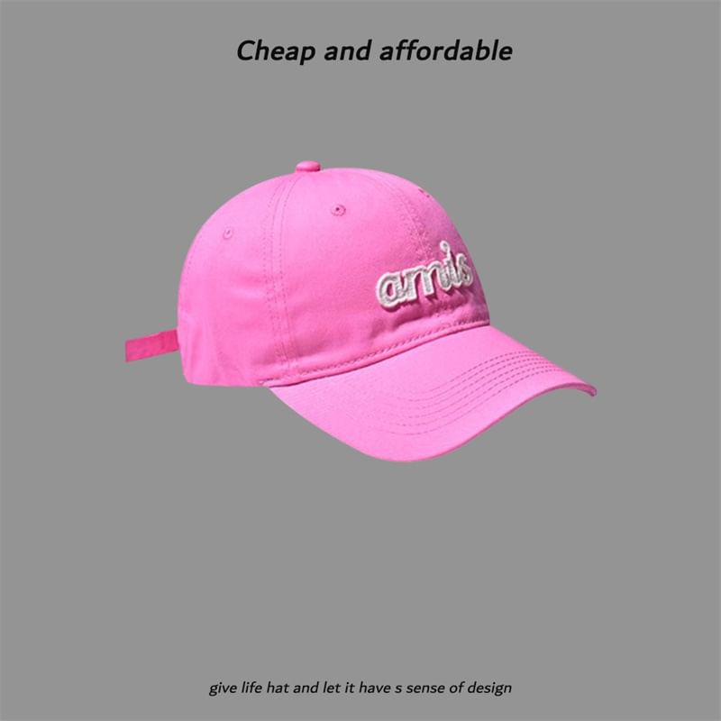 Cap Embroidered Letter
