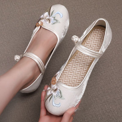 Embroidered Shoes Block Heel