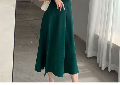 Midi Neck Puff Plain Sleeve Slit Sweetheart A-Line Dress