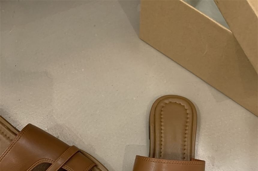 Toe Loop Flat Slide Sandals