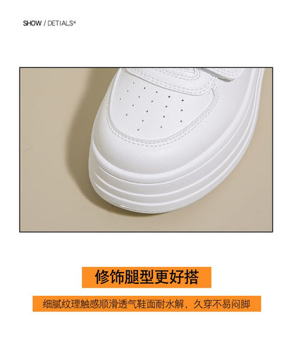Sneakers Panel Platform