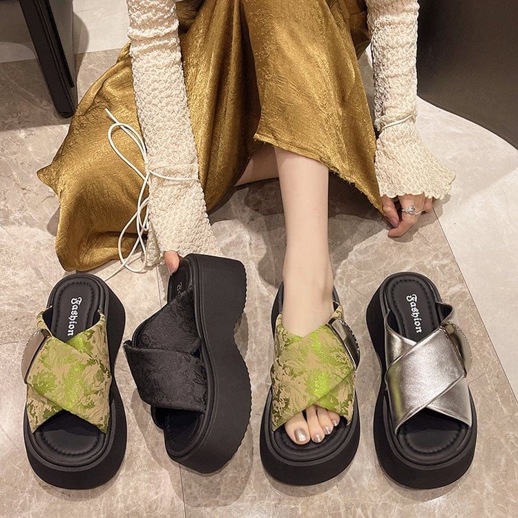 Sandals Strap Platform Cross