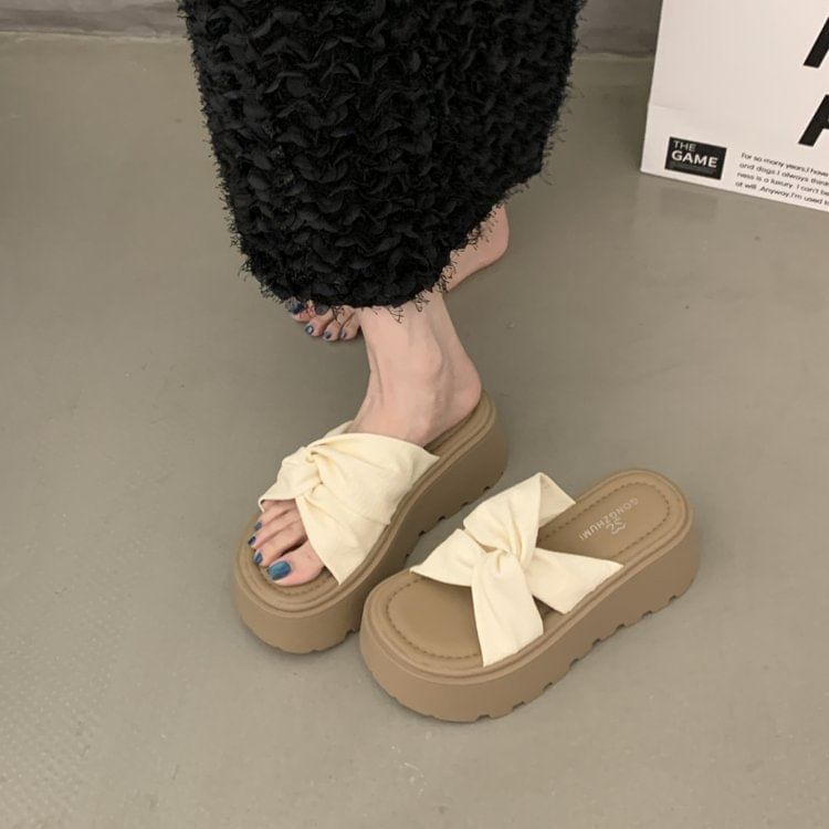 Twisted Slide Sandals Platform
