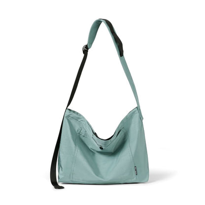 Messenger Plain Zip Bag Lightweight