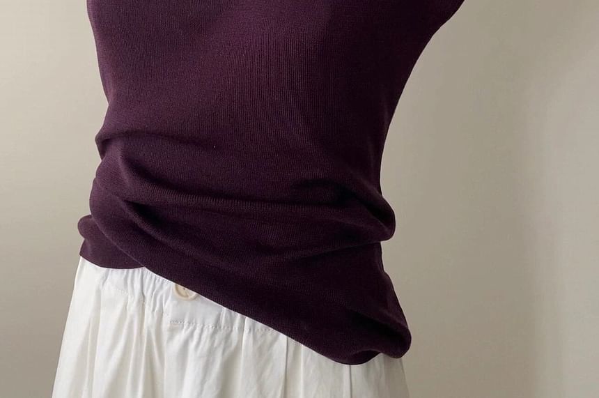 Wholesale Sample Cap-Sleeve Scoop Neck Plain Slim Fit Knit Top