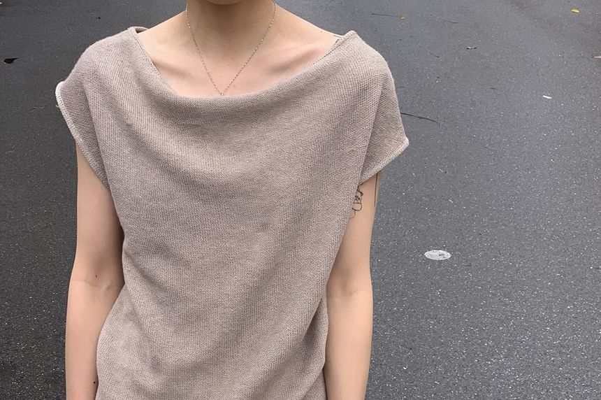 Knit Off-Shoulder Top Plain Short-Sleeve