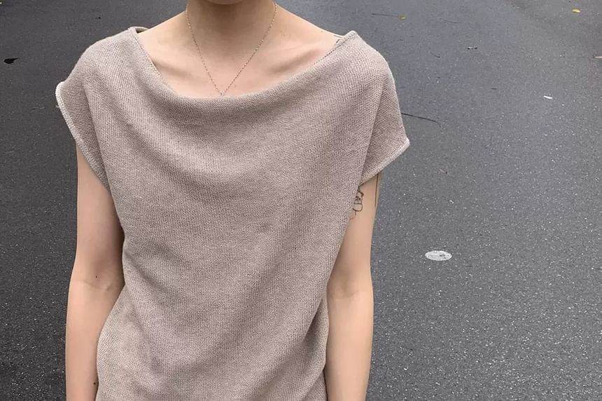 Knit Off-Shoulder Top Plain Short-Sleeve