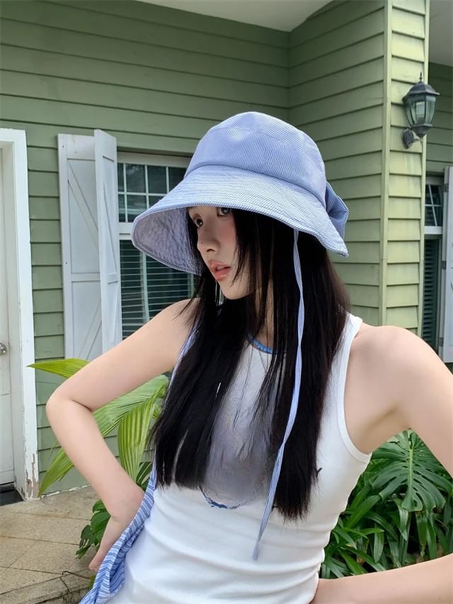Lettering Striped Hat Applique Sun