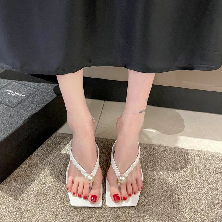 Flip-Flops Faux Heel Pearl Kitten
