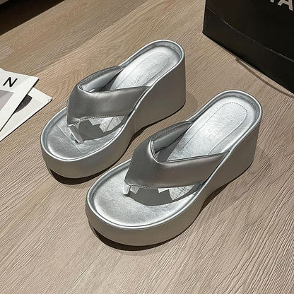 Wedge Flip-Flops Platform