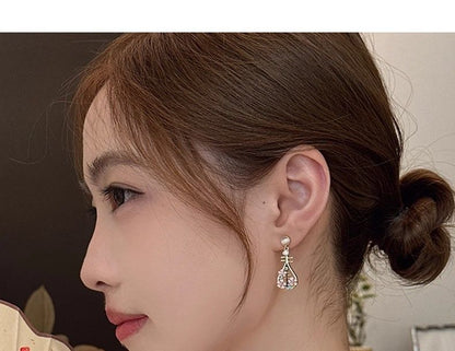 Floral Enamel Pipa Earring Drop