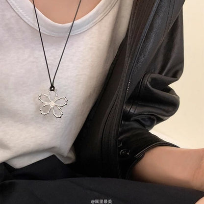 Necklace Cord Pendant Flower