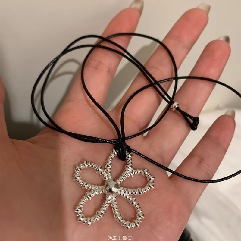 Necklace Cord Pendant Flower