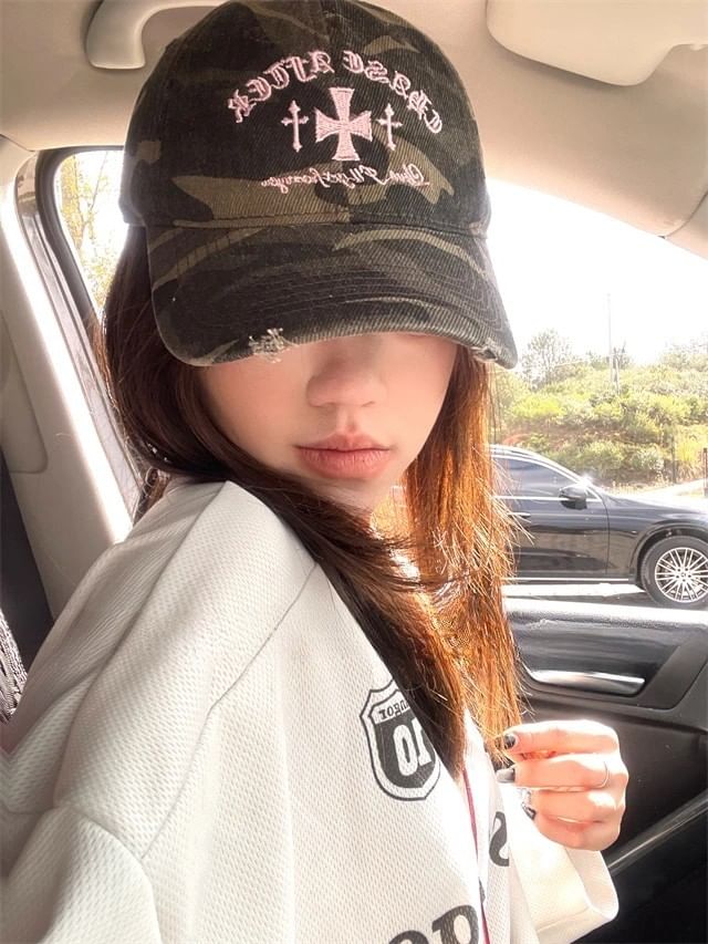 Camouflage Embroidered Cap Baseball Cross