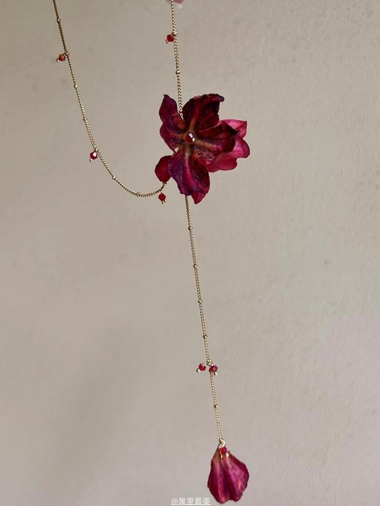 Alloy Necklace Petal Lariat