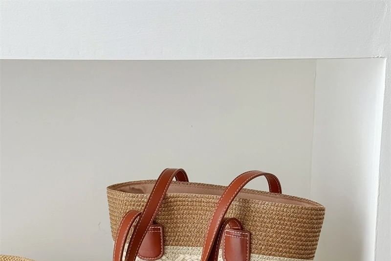 (Various Tote Bag Designs) Straw