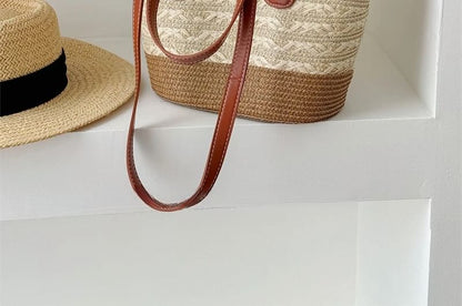 (Various Tote Bag Designs) Straw