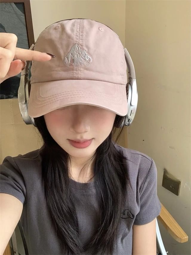 Baseball Cap Mountain Embroidered