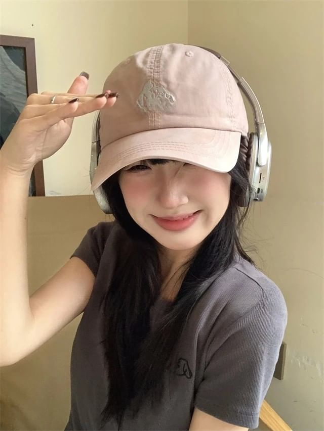 Baseball Cap Mountain Embroidered