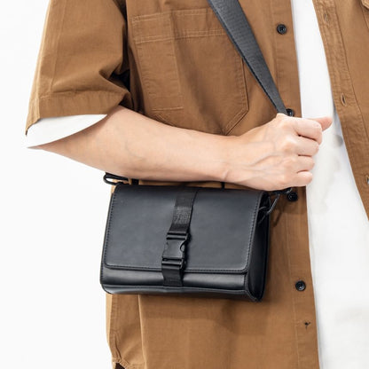 Crossbody Flap Bag Buckled Box